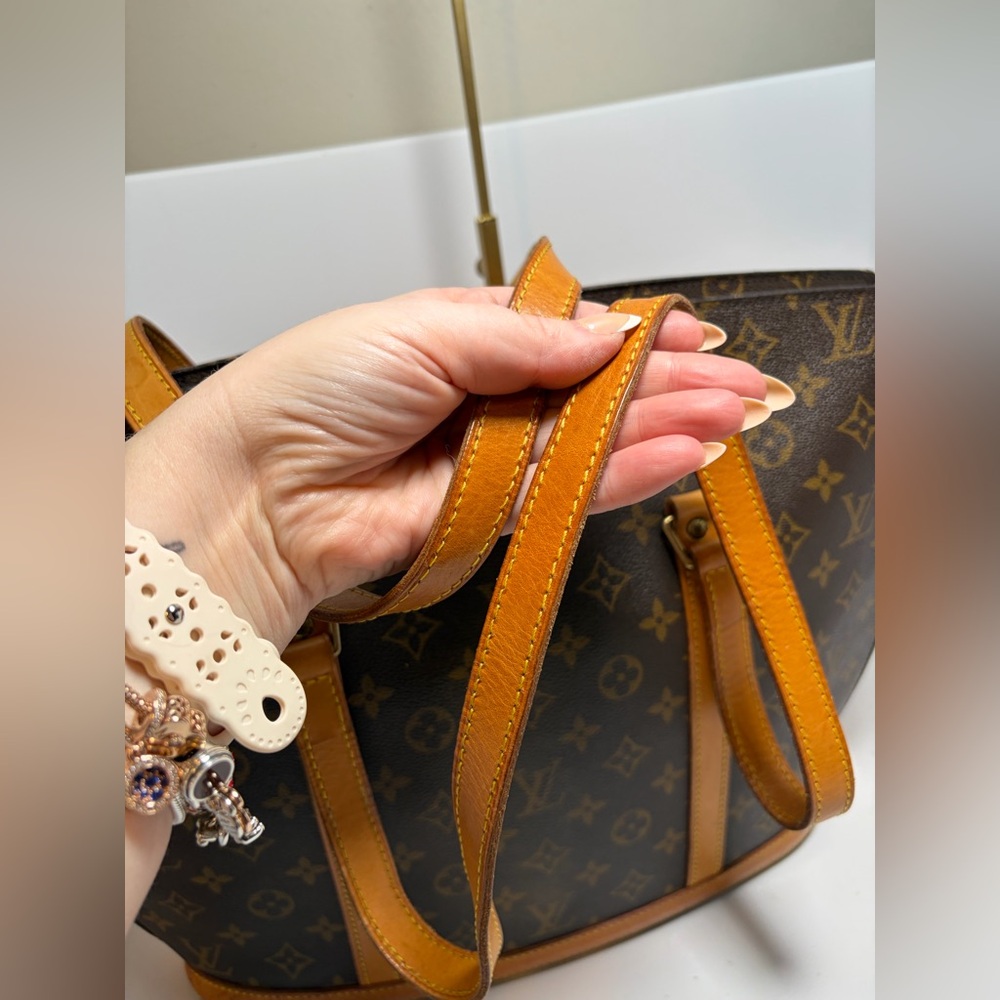 Louis Vuitton Babylone Tote Monogram - Picture 11 of 16